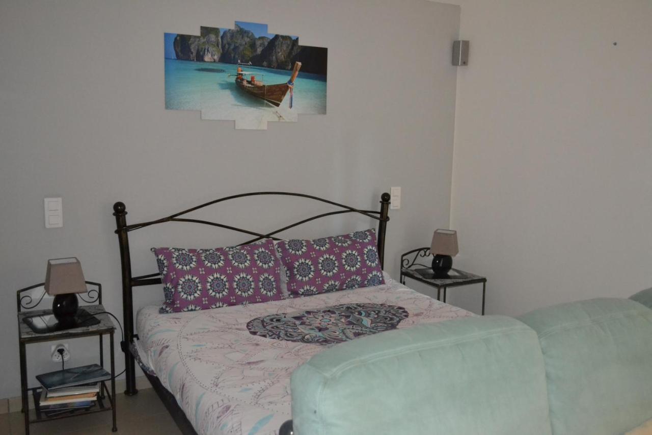 Suite 30 M2 Ideale Pour 2 Personnes Flassans-sur-Issole Экстерьер фото